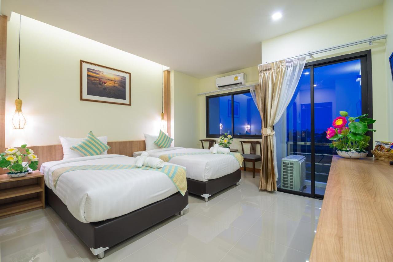 Pura Nakhon Hotel Nakhon Si Thammarat Dış mekan fotoğraf