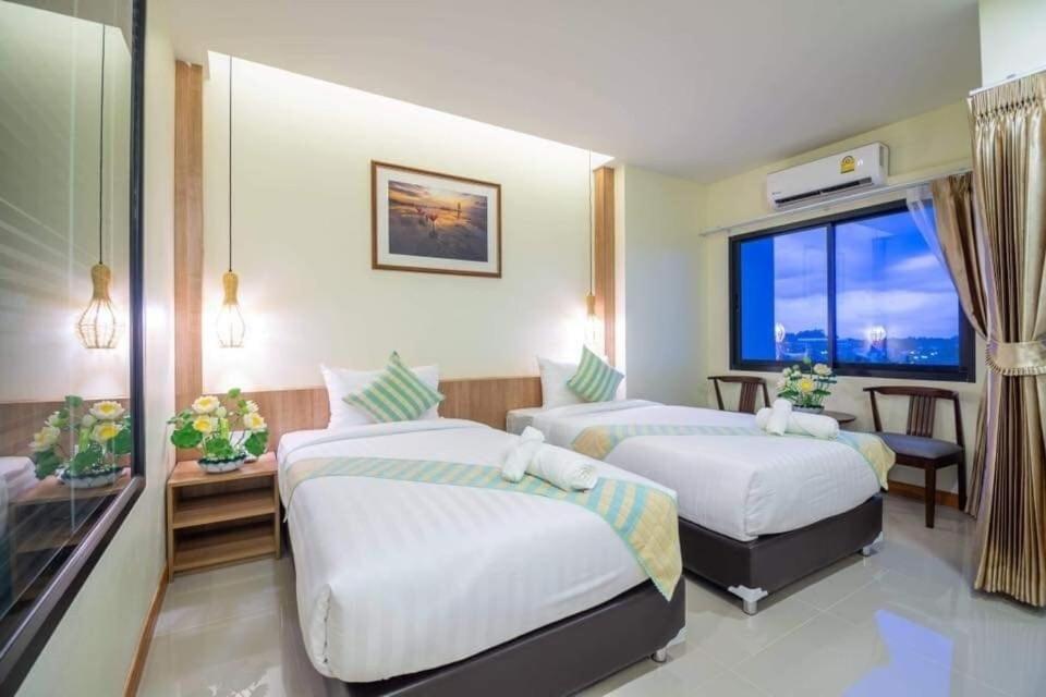 Pura Nakhon Hotel Nakhon Si Thammarat Dış mekan fotoğraf